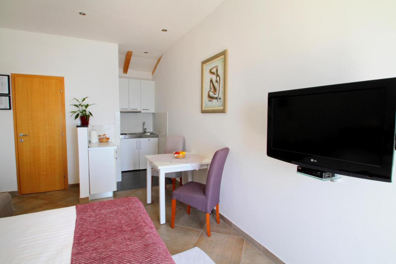 Ante Apartamento *